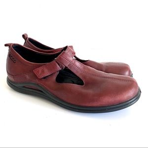 Ecco Burgundy Leather T Strap Cut Out Loafers